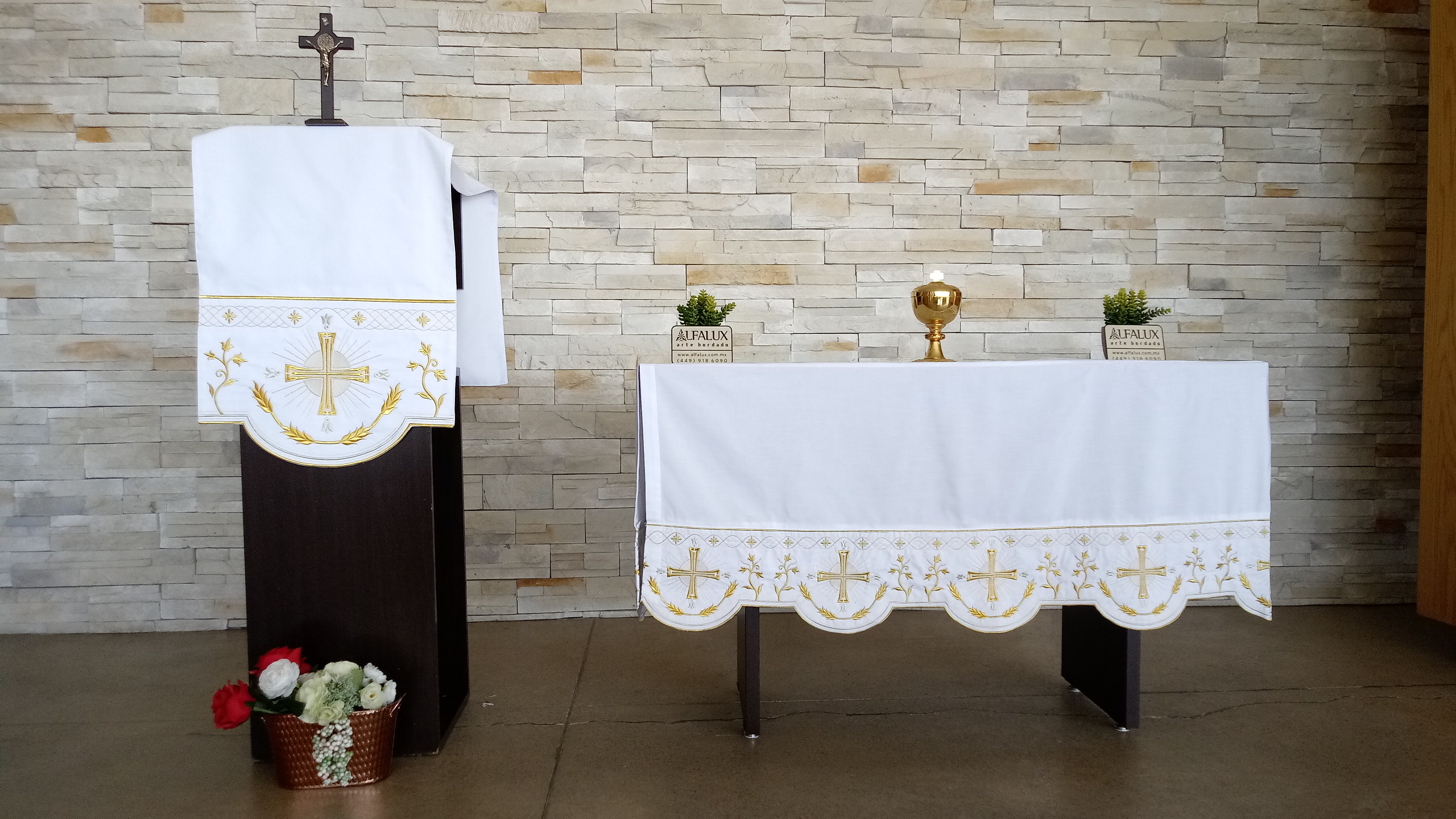 101 JARDIN RADIANTE Blanco Mantel Ambon 26